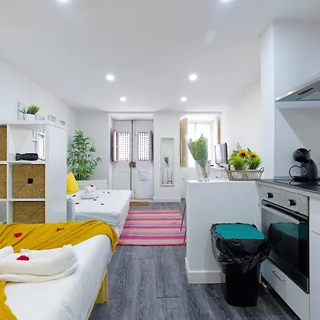 Апартаменты Cozy Center Лиссабон